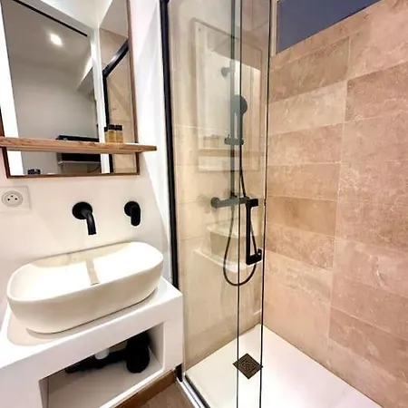 Appartement Rue Droite - Cosy Au Coeur Du Vieux-nice Nice